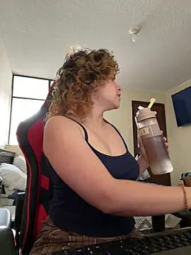 EmmaMelissa0521 online show from April 2026 07:16:01 PM