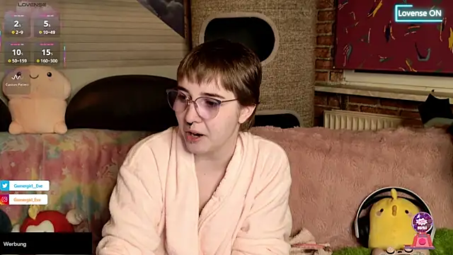 GamerGirl Eve online show from September 2025 07:25:02 PM