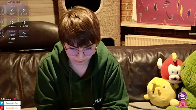 GamerGirl Eve online show from October 2025 07:22:01 PM