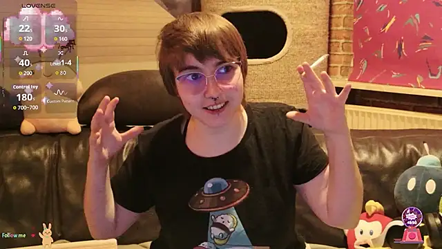 GamerGirl Eve online show from October 2025 07:27:02 PM