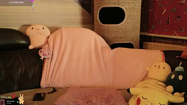 GamerGirl Eve online show from December 2025 06:15:01 PM