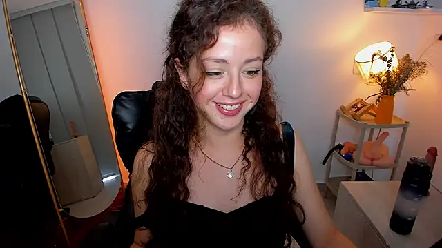 Snapshot of Cassandra_Caiin chatting on December 2025 10:04:02 PM Cassandra Caiin online show from December 2025 10:04:02 PM