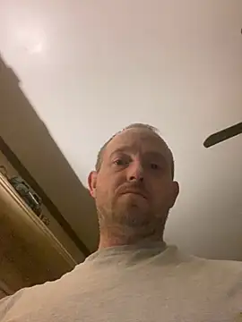 smokeymt420 online show from January 2025 05:32:01 AM