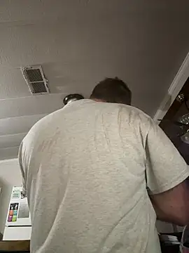 smokeymt420 online show from January 2026 12:32:01 PM