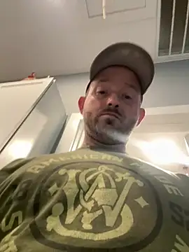 smokeymt420 online show from June 2026 01:28:01 PM