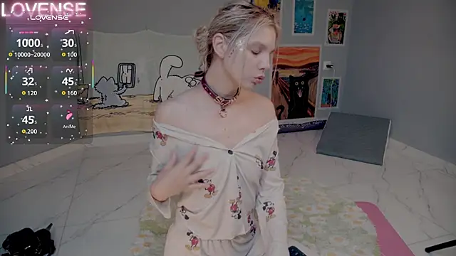 Careful i bite online show from September 2025 05:23:01 AM