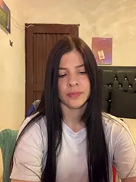 Estefani 32 online show from July 2026 02:26:02 PM
