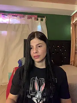 Estefani 32 online show from July 2026 07:21:01 PM