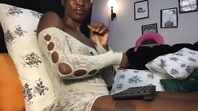 choco petite online show from March 2026 03:52:02 AM