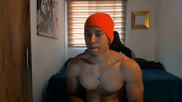 Liam V online show from December 2024 02:05:02 PM