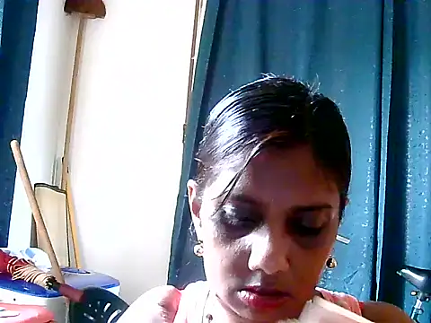 Ansh1307 online show from April 2026 01:41:02 PM