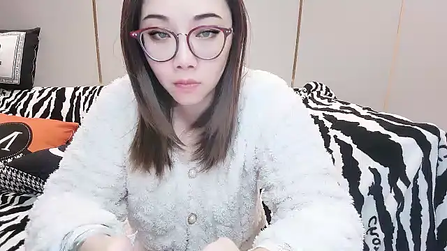 Snapshot of Giuliam chatting on January 2025 02:06:02 AM Giuliam online show from January 2025 02:06:02 AM