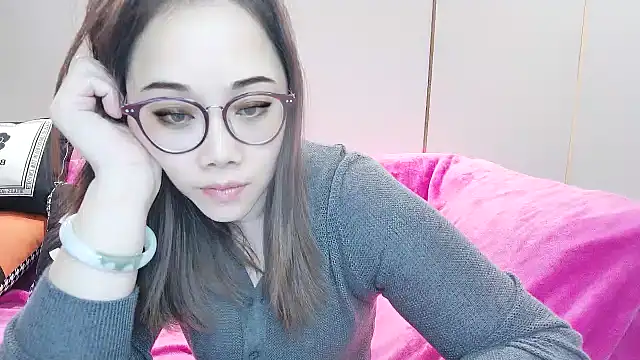 Snapshot of Giuliam chatting on January 2025 10:11:02 AM Giuliam online show from January 2025 10:11:02 AM