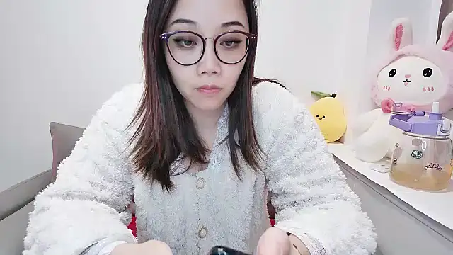 Snapshot of Giuliam chatting on February 2025 12:28:01 PM Giuliam online show from February 2025 12:28:01 PM