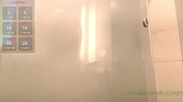 Snapshot of hxmisterh chatting on December 2025 05:43:02 PM hxmisterh online show from December 2025 05:43:02 PM