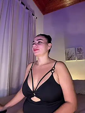 Snapshot of MeganDupont chatting on December 2024 04:13:02 AM MeganDupont online show from December 2024 04:13:02 AM