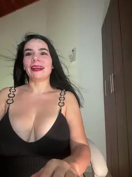 Snapshot of MeganDupont chatting on February 2025 07:53:02 PM MeganDupont online show from February 2025 07:53:02 PM