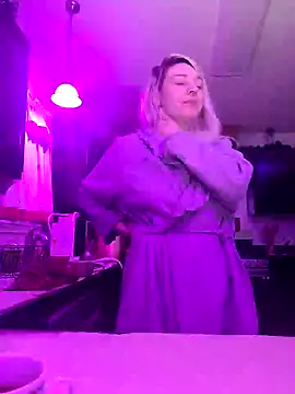 ScarletCallings420 online show from February 2025 05:02:02 PM