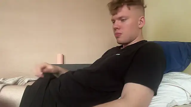 sexybooii6968 online show from May 2026 12:13:02 PM