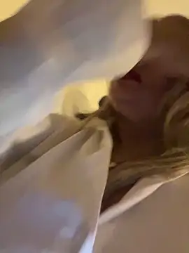 scarlett sexx69 online show from February 2026 11:39:01 AM