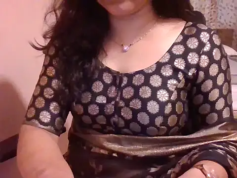 Snapshot of Pinky_4 chatting on March 2026 02:39:01 AM Pinky 4 online show from March 2026 02:39:01 AM