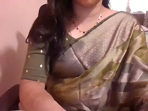 Snapshot of Pinky_4 chatting on April 2026 11:26:02 AM Pinky 4 online show from April 2026 11:26:02 AM