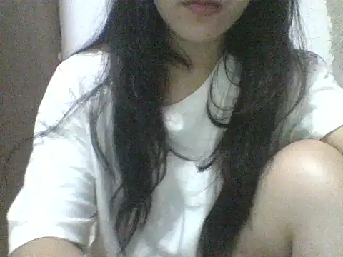 Snapshot of spankmybootyxxx chatting on October 2025 11:28:02 PM spankmybootyxxx online show from October 2025 11:28:02 PM