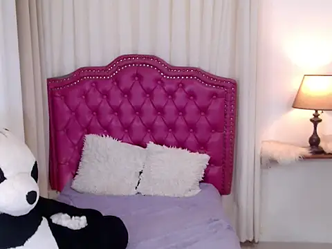 DreamLADYBOY online show from October 2025 10:29:02 PM