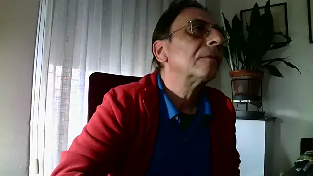 HETEREOMAN online show from November 2025 03:54:01 PM