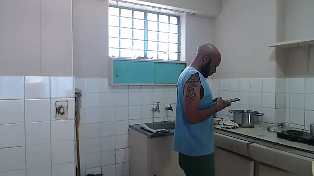 Snapshot of eatxaxa chatting on March 2025 12:30:02 PM eatxaxa online show from March 2025 12:30:02 PM