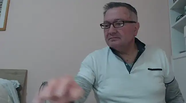 Snapshot of YOU6me chatting on January 2025 06:27:02 PM YOU6me online show from January 2025 06:27:02 PM