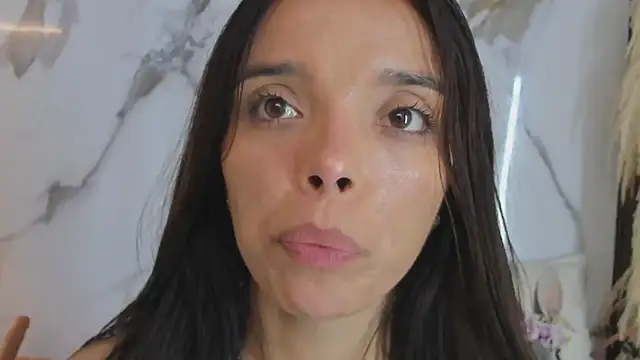 hannahill69 online show from March 2025 10:22:02 AM