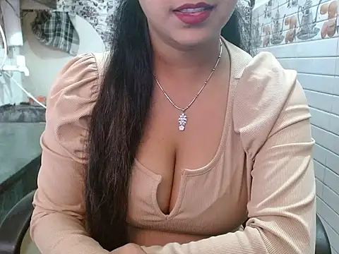 LovingPihu online show from March 2026 05:11:02 AM