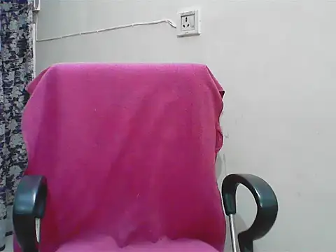 LovingPihu online show from May 2026 05:34:02 AM