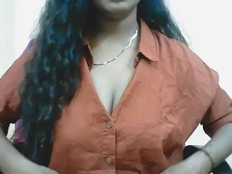 LovingPihu online show from July 2026 05:27:02 AM