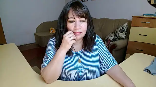 Lucretia Goldi  online show from October 2025 03:13:01 PM