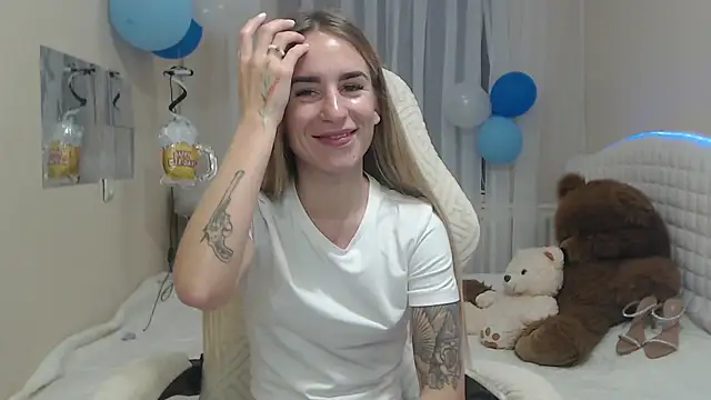 DeboraHorny online show from October 2025 06:10:02 AM