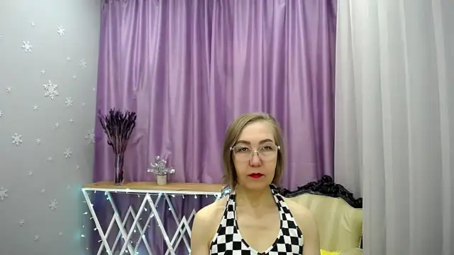 queen a n i online show from March 2026 07:14:02 AM