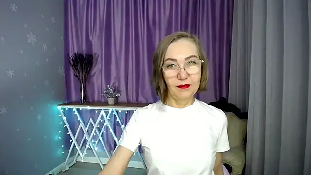 queen a n i online show from March 2026 10:20:01 AM