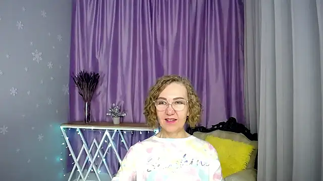 queen a n i online show from May 2026 07:56:02 AM