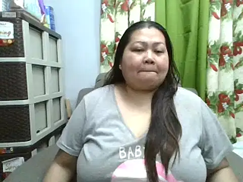 Snapshot of hornyKENDAH chatting on January 2026 05:29:02 PM hornyKENDAH online show from January 2026 05:29:02 PM