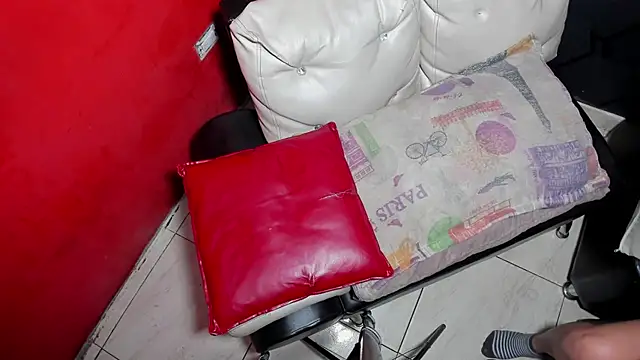 Blow2job-Lat online show from February 2026 11:17:01 AM