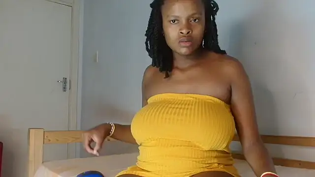 BlondQ2003 online show from September 2025 11:38:02 PM