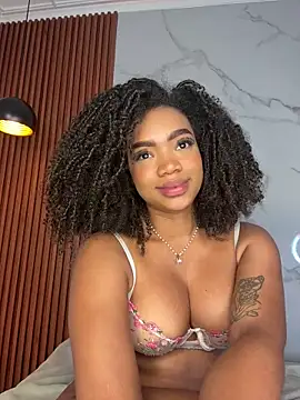 Snapshot of kem_hott chatting on January 2025 03:25:01 PM kem hott online show from January 2025 03:25:01 PM