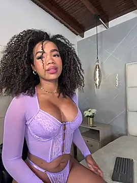 Snapshot of kem_hott chatting on January 2025 04:28:02 AM kem hott online show from January 2025 04:28:02 AM