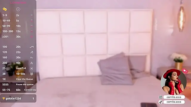 Snapshot of kem_hott chatting on February 2025 04:04:01 AM kem hott online show from February 2025 04:04:01 AM