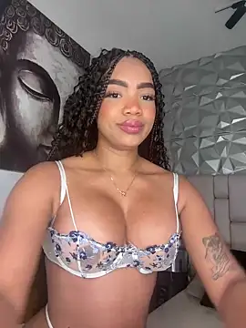 Snapshot of kem_hott chatting on February 2025 12:14:02 PM kem hott online show from February 2025 12:14:02 PM