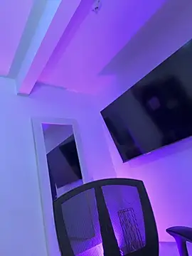 Snapshot of kem_hott chatting on October 2025 04:46:02 AM kem hott online show from October 2025 04:46:02 AM