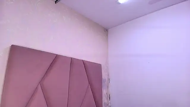 Snapshot of lay_navas chatting on September 2025 07:14:01 PM lay navas online show from September 2025 07:14:01 PM