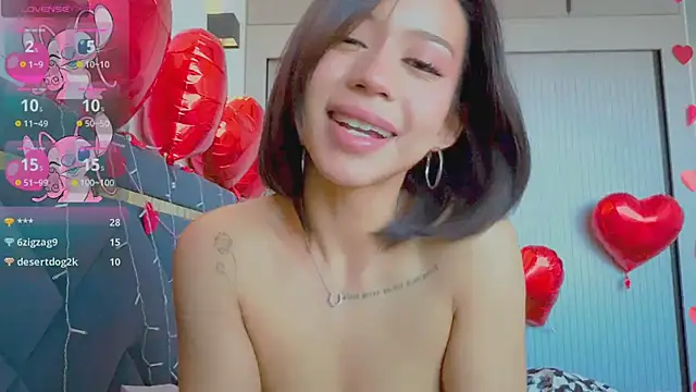 Mia Tin online show from February 2025 09:34:02 AM